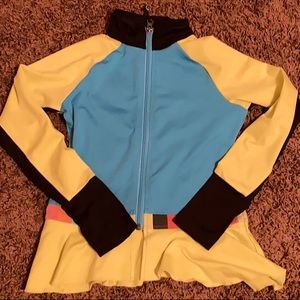 zip up jacket size 7/8
